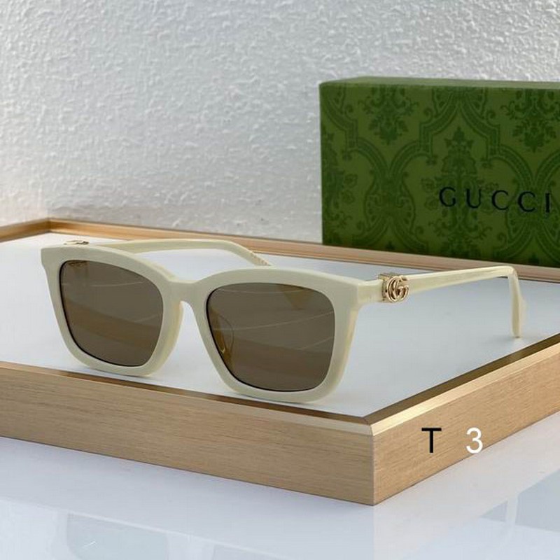 Gucci Sunglasses 724